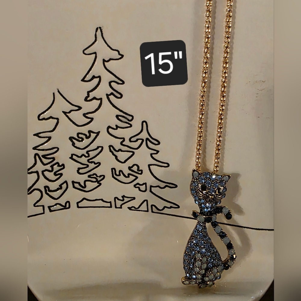 BETSY JOHNSON Elegant Cat Pendant Necklace - Gold Tone and Black